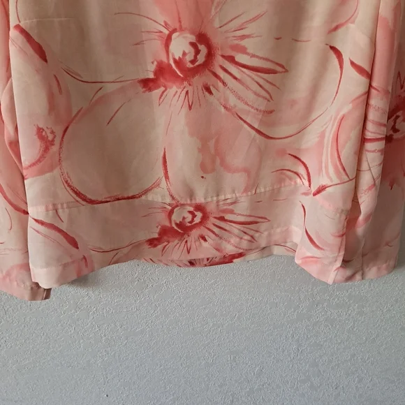 Classics by Jantzen Pink Floral Blouse - Picture 3 of 5